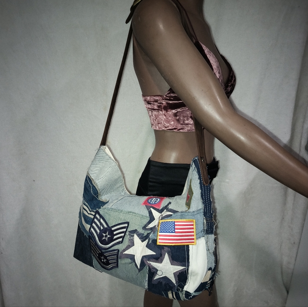 TOTEM SALVAGED AIR FORCE MILITARY THEME TOTE. RARE. $$$ 265.00 SALE